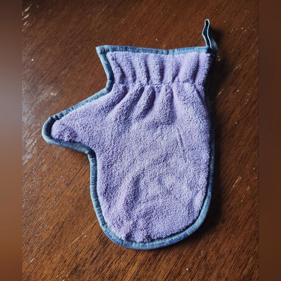 NWT Norwex Set of 3: 1 Envirocloth, 1 Window cloth & 1 Dust Mitt - Picture 2 of 10